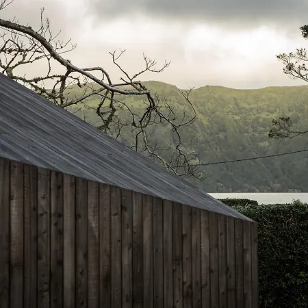 Sete Cidades Lake Lodge * Sete Cidades