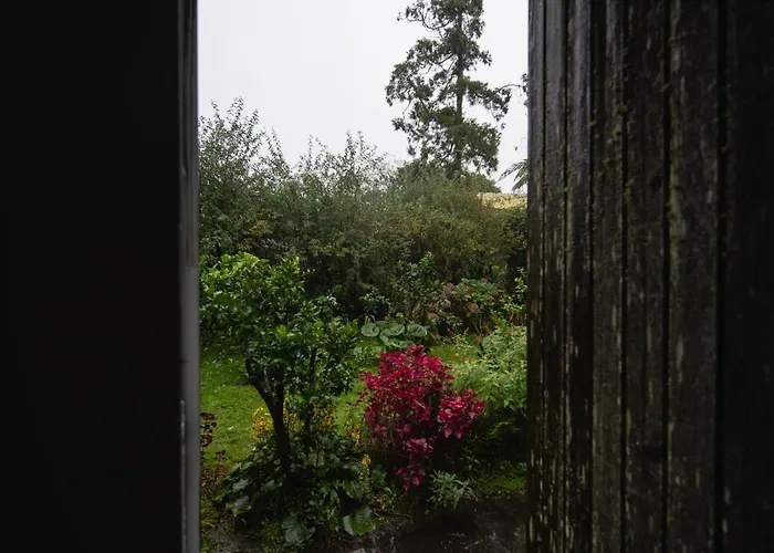 Sete Cidades Lake Lodge * Sete Cidades